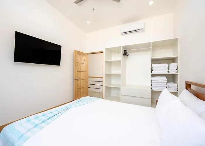 Casa Peace With Salt Water Pool 4br 4br *