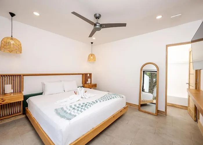 Casa Peace With Salt Water Pool 4br 4br *